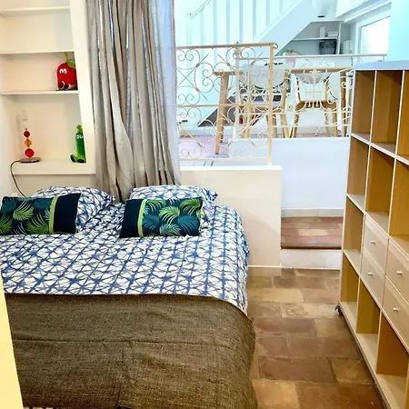 Apartment Cosy A Sur De 44 M² Avec Jardin